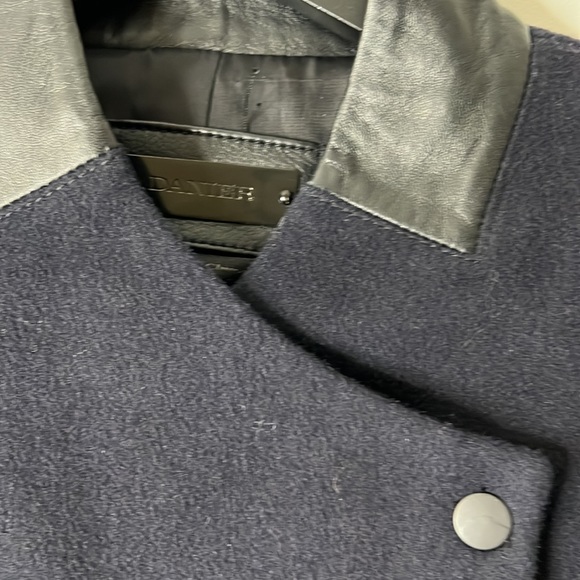 Danier 3X small leather and felt jacket. - Picture 2 of 9